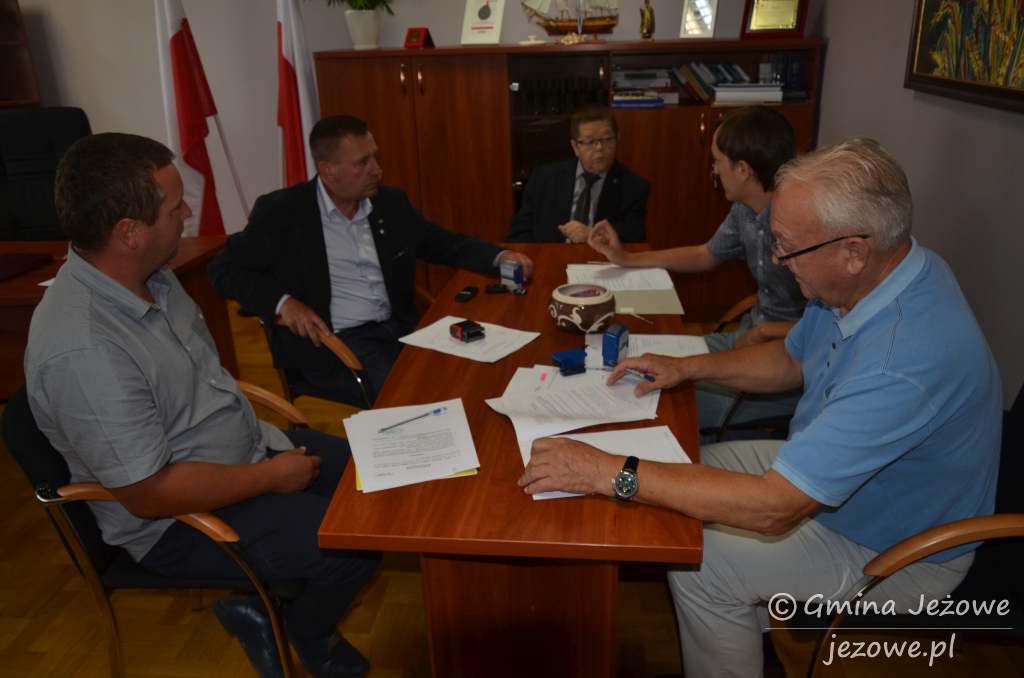 Firma „Molter” przebuduje drogę Kamionka w Nowym Narcie