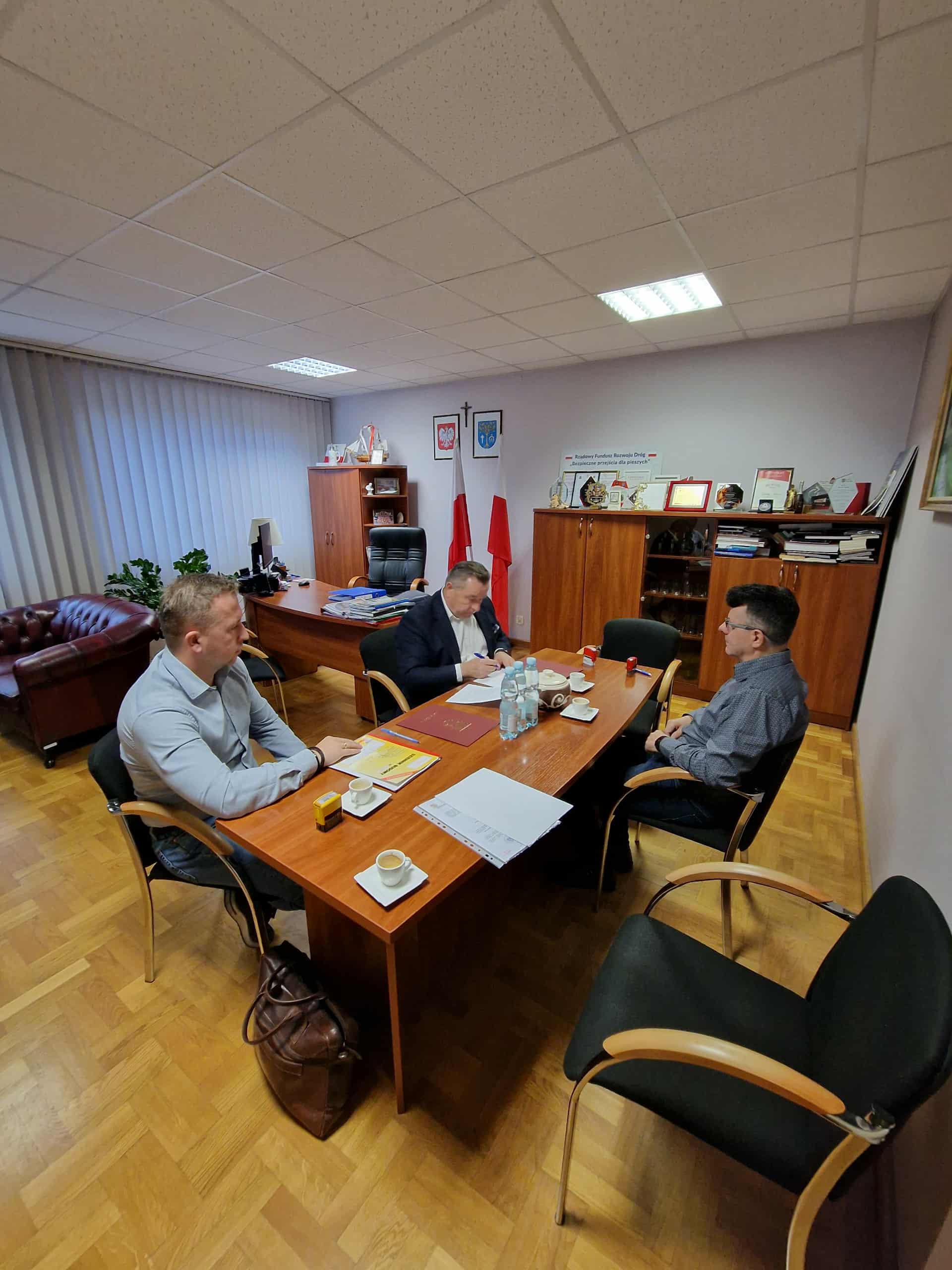 Nowe drogi dojazdowe do gruntów rolnych w Gminie Jeżowe