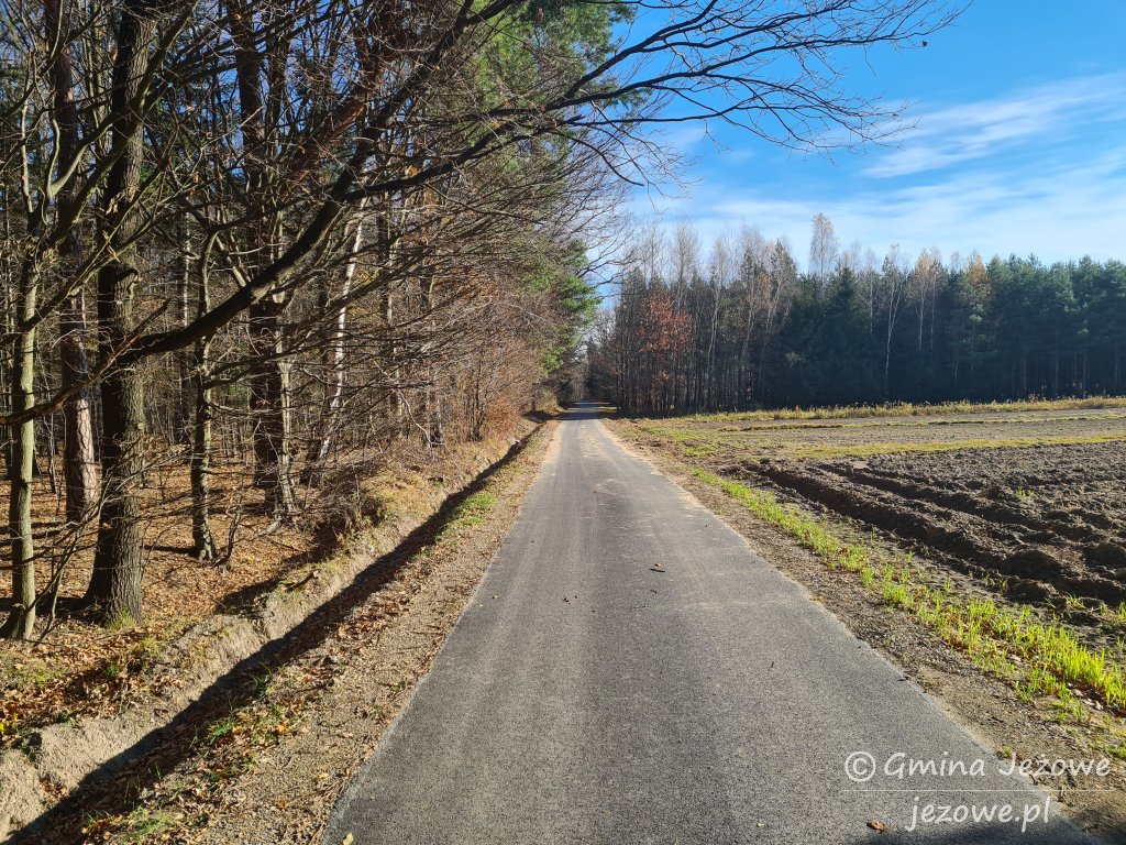 Realizacja drogi gminnej Nr 108516R Nowy Kamień – Jeżowe Zaborczyny